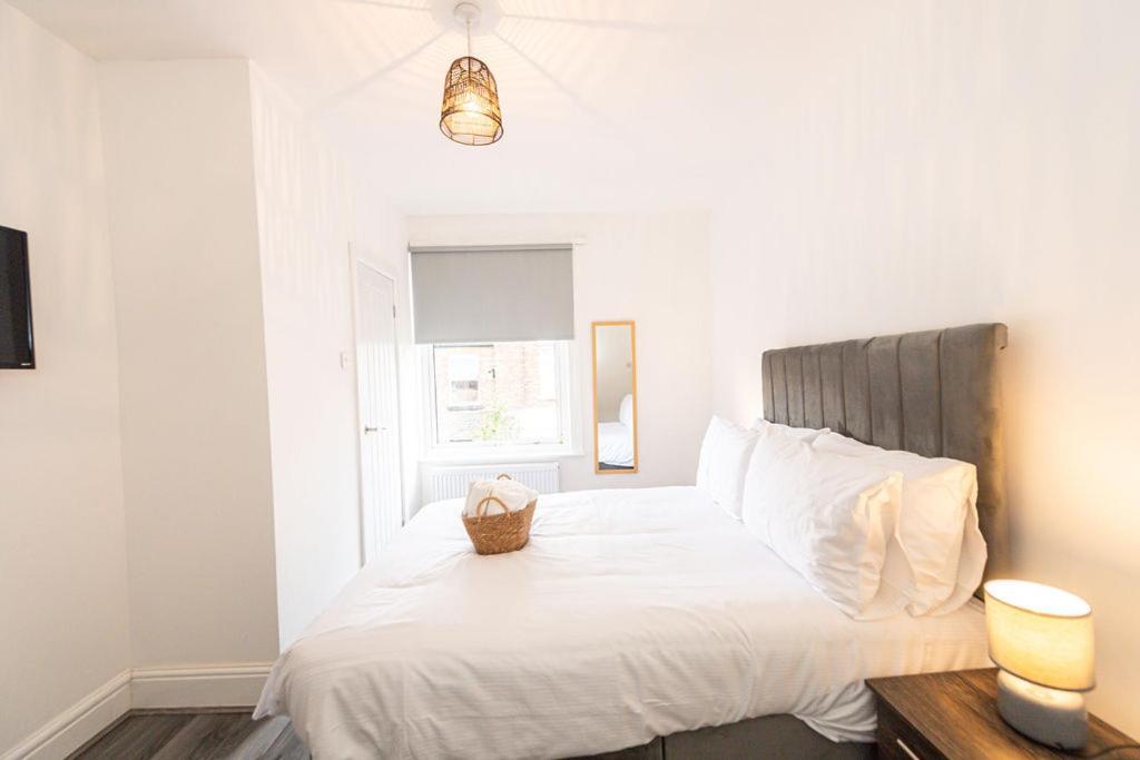 Room In Anfield Liverpool Eksteriør bilde